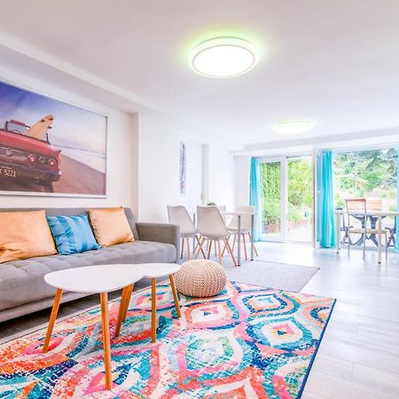 Cosy And Colorful Apartment Szentendre Eksteriør billede