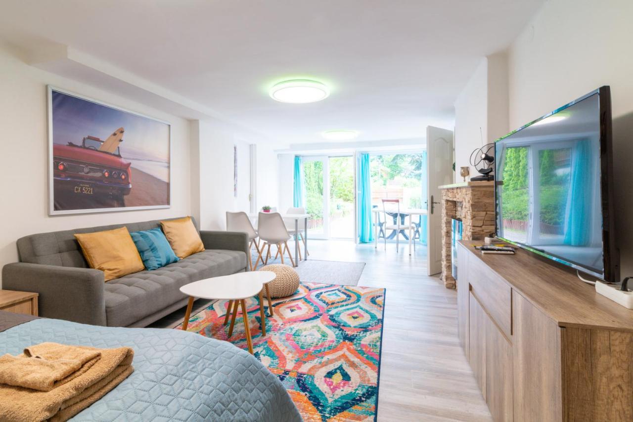 Cosy And Colorful Apartment Szentendre Eksteriør billede